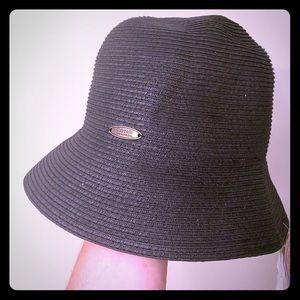 Designer women’s bucket hat
